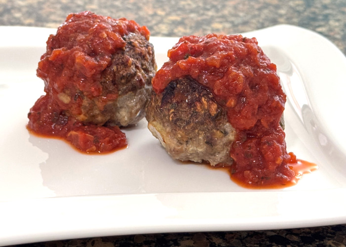 Aunt Vicki's Meaballs Recipe